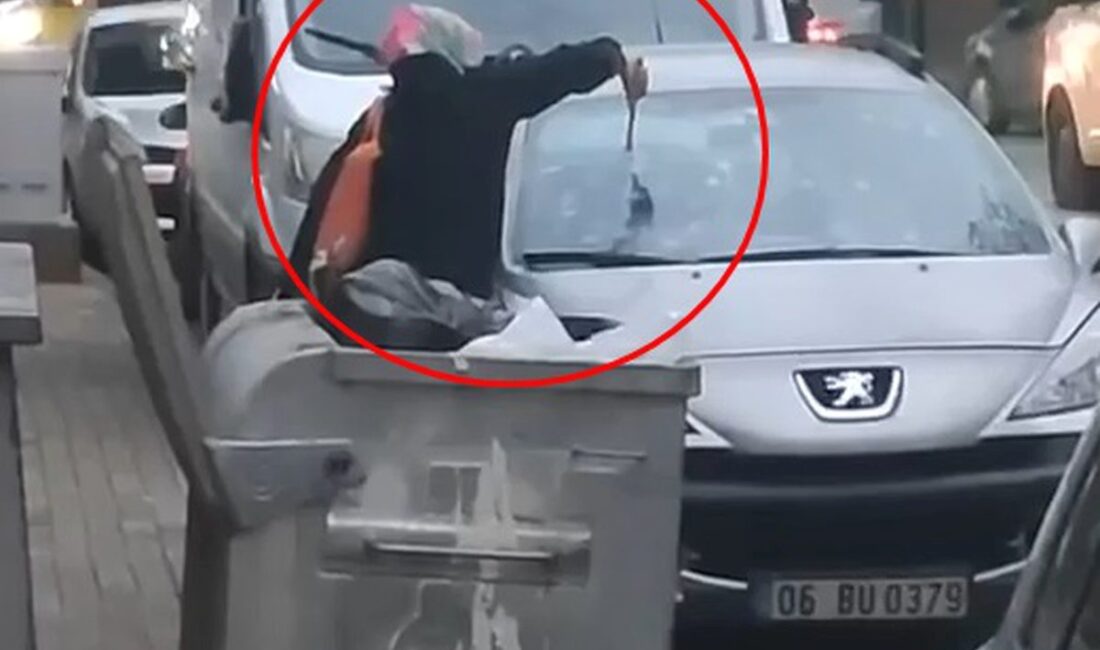 Bursa'da yaşanan olayda kadın, eşinin otomobiline saldırdı. Detaylar ve olayın