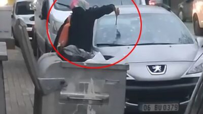 Bursa'da yaşanan olayda kadın, eşinin otomobiline saldırdı. Detaylar ve olayın