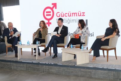 Bursa'da Kadın Eşitliği Zirvesi Gerçekleşti