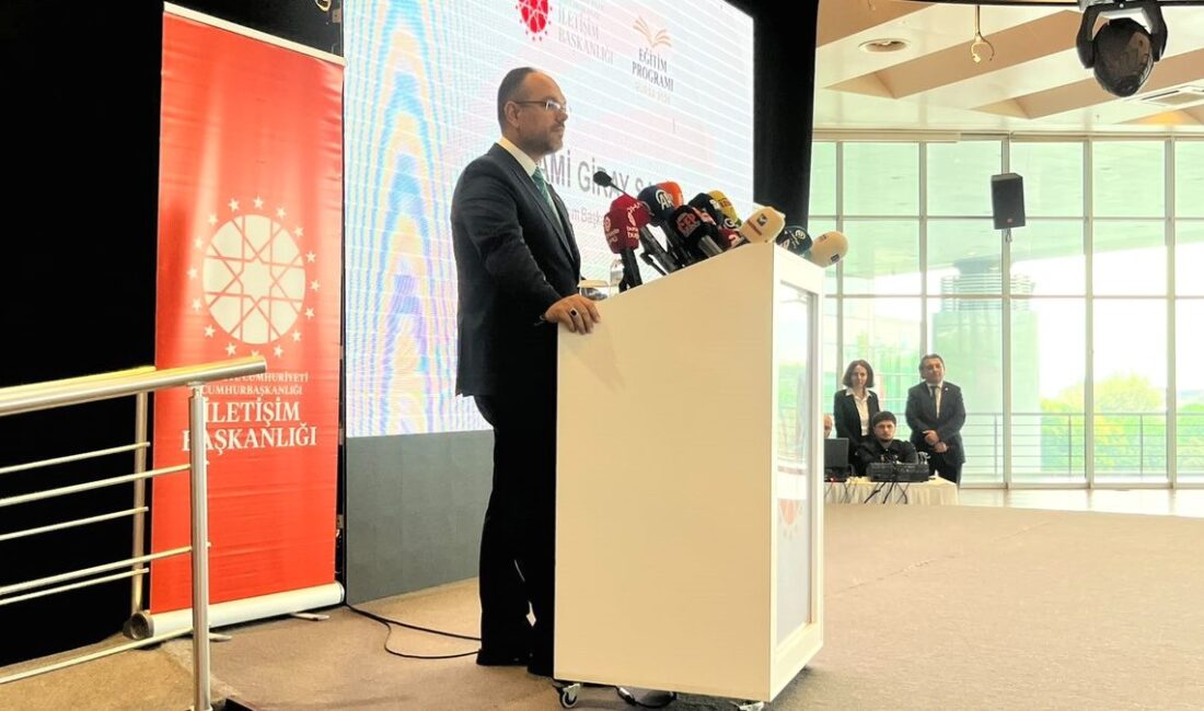 Bursa'da kamu iletişimi eğitimi seminerine katılarak, iletişim becerilerinizi geliştirin ve