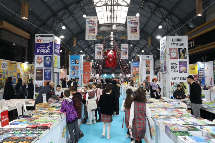 Bursa'da Kitap Günleri Yoğun İlgi Gördü