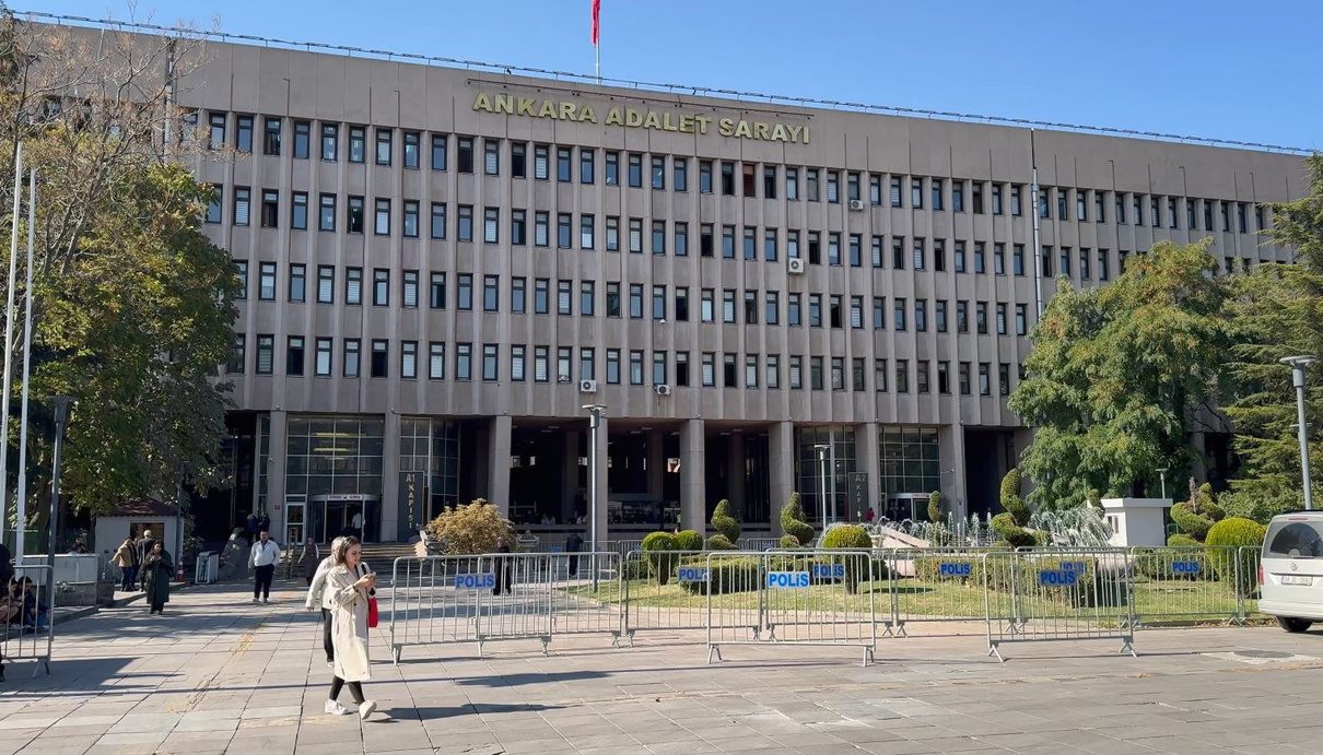 Bursa'da Kurultay Usulsüzlüğü Davası hakkında detaylı bilgi, gelişmeler ve hukuki