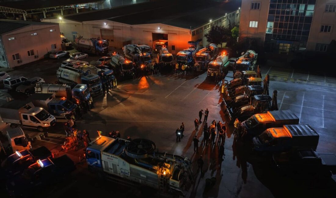 Bursa'da kuvvetli yağışlar nedeniyle alarm seviyesinde uyarılar yapıldı. Güncel haberler