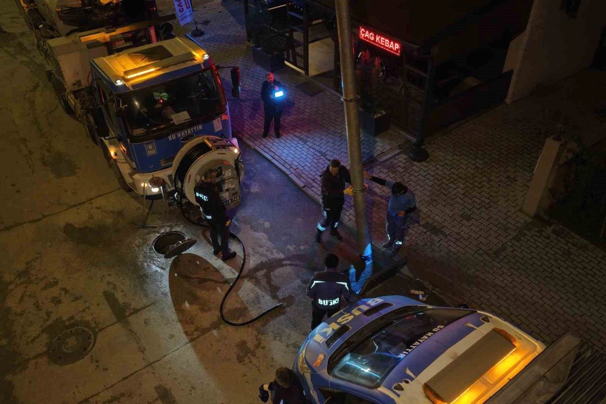 Bursa'da kuvvetli yağış ve fırtınaya karşı almanız gereken önlemler, hava