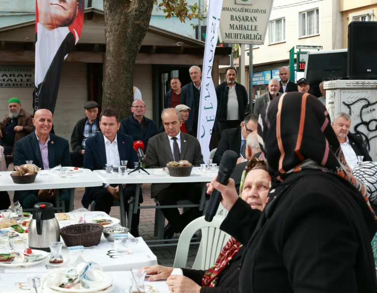 Bursa'da Mahalle Buluşmaları Sürüyor