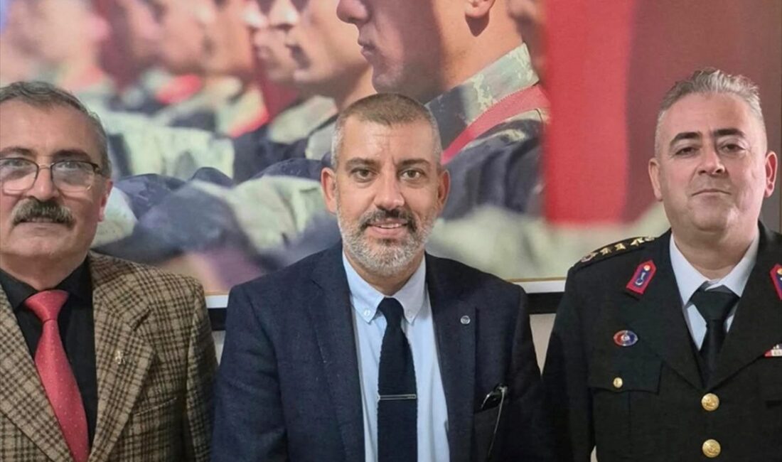 Bursa'da Mehmetçik Vakfı'ndan alınan onurlu ödül, vakfın değerli çalışmalarını ve