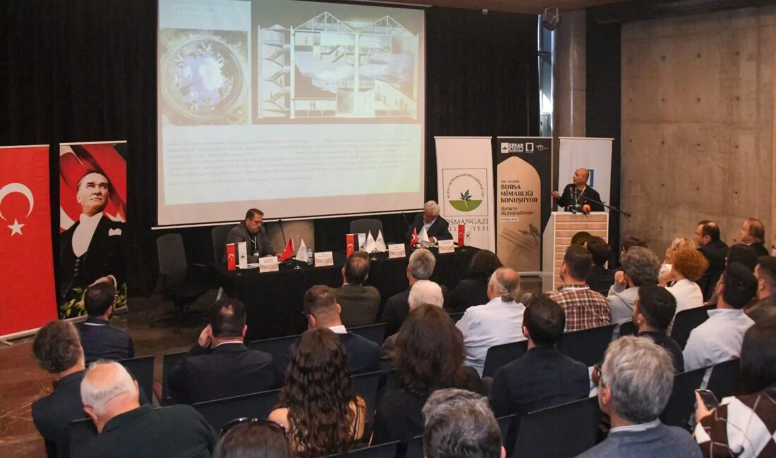 Bursa’da düzenlenen mimarlık paneli, sektör temsilcilerini bir araya getirerek bilgi