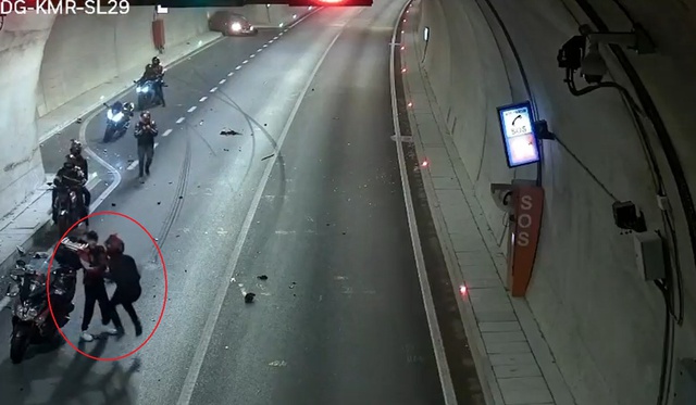 Bursa'da motosiklet kazası: Baba hayatını kaybetti