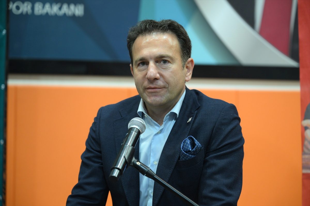 Bursa'da okçuluk eğitimi protokolü imzalandı. Bu önemli adımla, sporun gelişimine