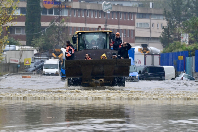 Bursa'da sağanak ve sel felaketi