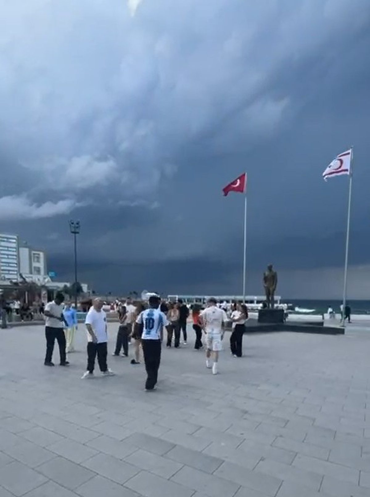 Bursa'da Salla Dansı kültürü giderek yaygınlaşıyor. Geleneksel dansın önemini ve