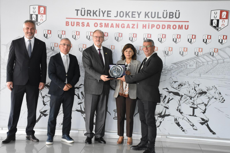 Bursa’da Saraytay ASGD Koşusu’nu Kazandı