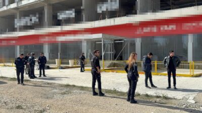 Bursa'da satış ofisine ateş açan şüpheli yakalanarak tutuklandı. Güvenlik güçlerinin