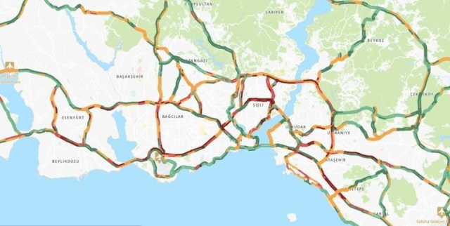 Bursa'da şiddetli sağanak etkili oldu