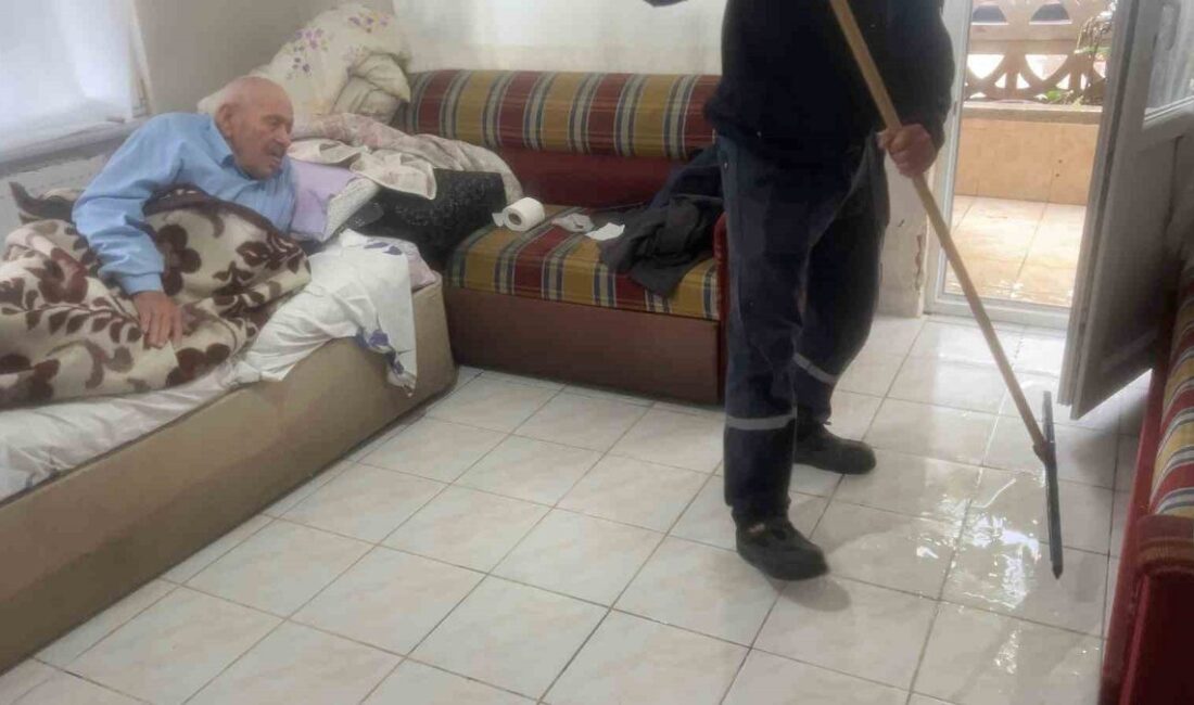 Bursa'da şiddetli yağış sonrası oluşan su baskınlarıyla ilgili detaylar, etkilerin
