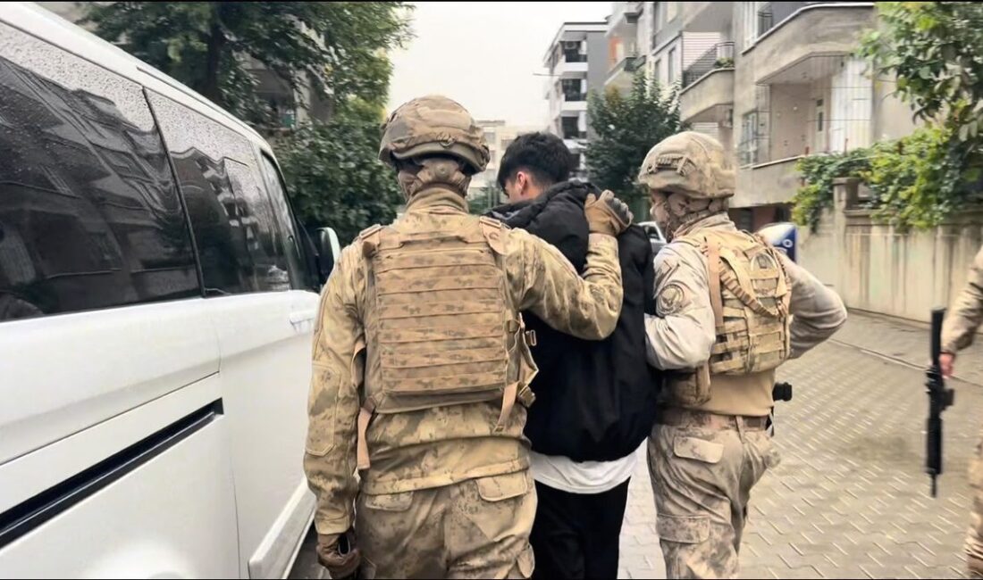 Bursa'da gerçekleşen silahlı saldırıda iki kişi yaralandı. Güvenlik güçleri olayla