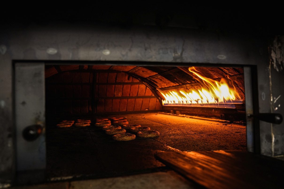 Bursa’da simit kültürü, farklı çeşitler ve yeni lezzetlerle zenginleşiyor; kentin