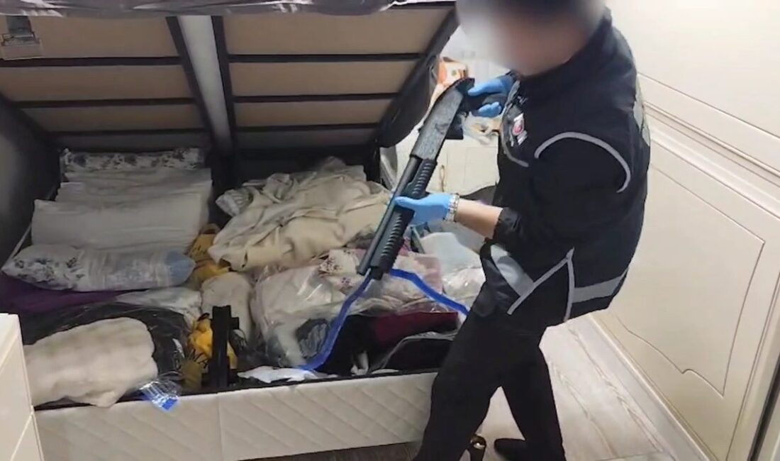 Bursa'da suç örgütlerine yönelik kapsamlı operasyonlar gerçekleştirildi. Güvenlik güçleri suç