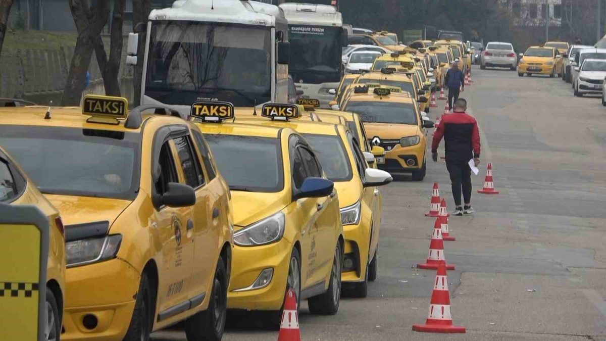 Bursa'da taksi ücretleri artış gösteriyor. Güncel fiyat bilgileri ve ulaşım