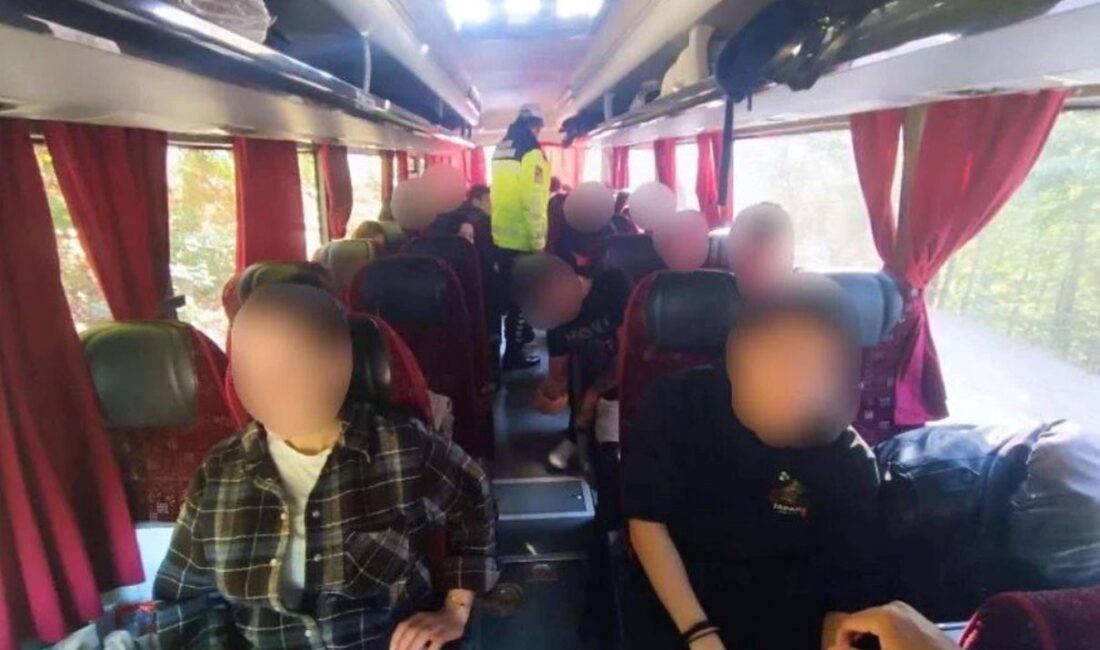 Bursa'da Trafik Güvenliği Eğitimi ile trafikte güvenliği artırın. Uzman eğitmenler