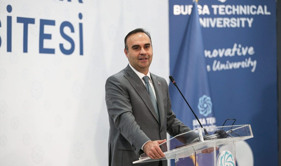 Bursa'da yüksek gerilim hattı üzerine çıkan tehlike ve önlemler hakkında