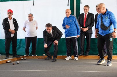 Bursa’da Yaşlılar Günü kutlaması coşkulu geçti