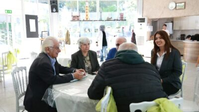 Bursa'da Yaşlılar Günü vesilesiyle gerçekleştirilen anlamlı ziyaretler ve etkinlikler hakkında