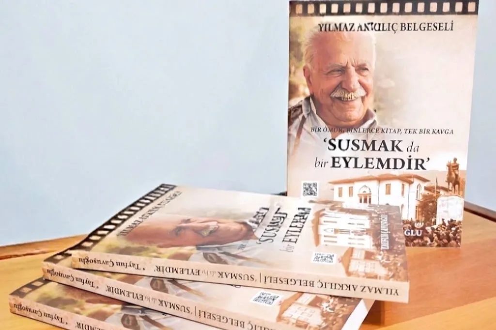 Bursa’da Yılmaz Akkılıç’ın yaşamını ve çalışmalarını ele alan kitap yayımlandı.