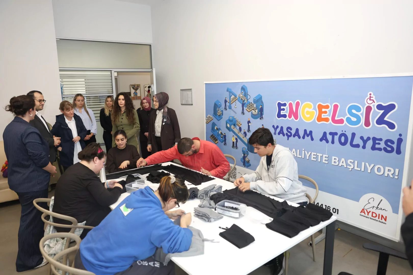 Bursa'daki yaşlılara destek amacıyla hayata geçirilen bu proje, sağlık, sosyal