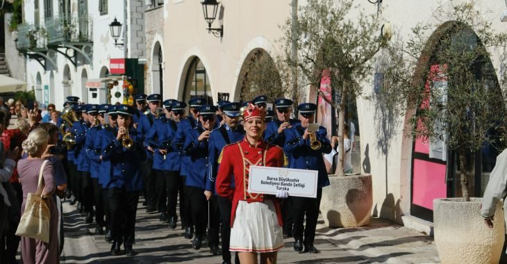 Bursa Büyükşehir Belediye Bandosu, Karadağ’ın Herceg Novi kentinde düzenlenen uluslararası
