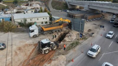 Bursa Büyükşehir Belediyesi, ulaşım ve altyapı ağlarını güçlendirme çalışmaları kapsamında