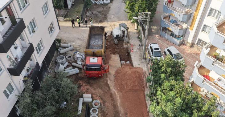 Bursa Büyükşehir Belediyesi, Osmangazi ilçesinin Hüdavendigar Mahallesi’nde altyapı güçlendirme çalışmaları