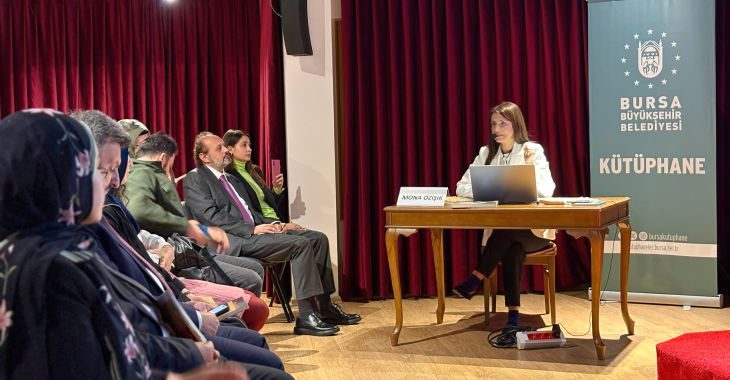Bursa Büyükşehir Belediyesi’nin düzenlediği söyleşi programıyla Türk edebiyatı ve düşünce