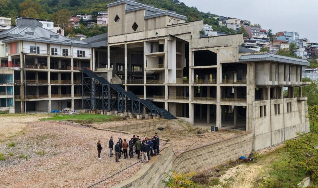 Çekirge Teras’ta yapım çalışmaları başladı. Projenin inşaat süreci ve bölgeye