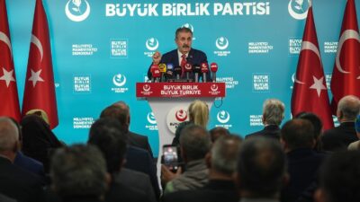 Destici, Türk Dünyası Zirvesi’nde birlik, dayanışma ve ortak hedeflerin önemini