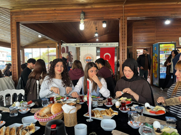Gemlik’te Gençlik Buluşması
