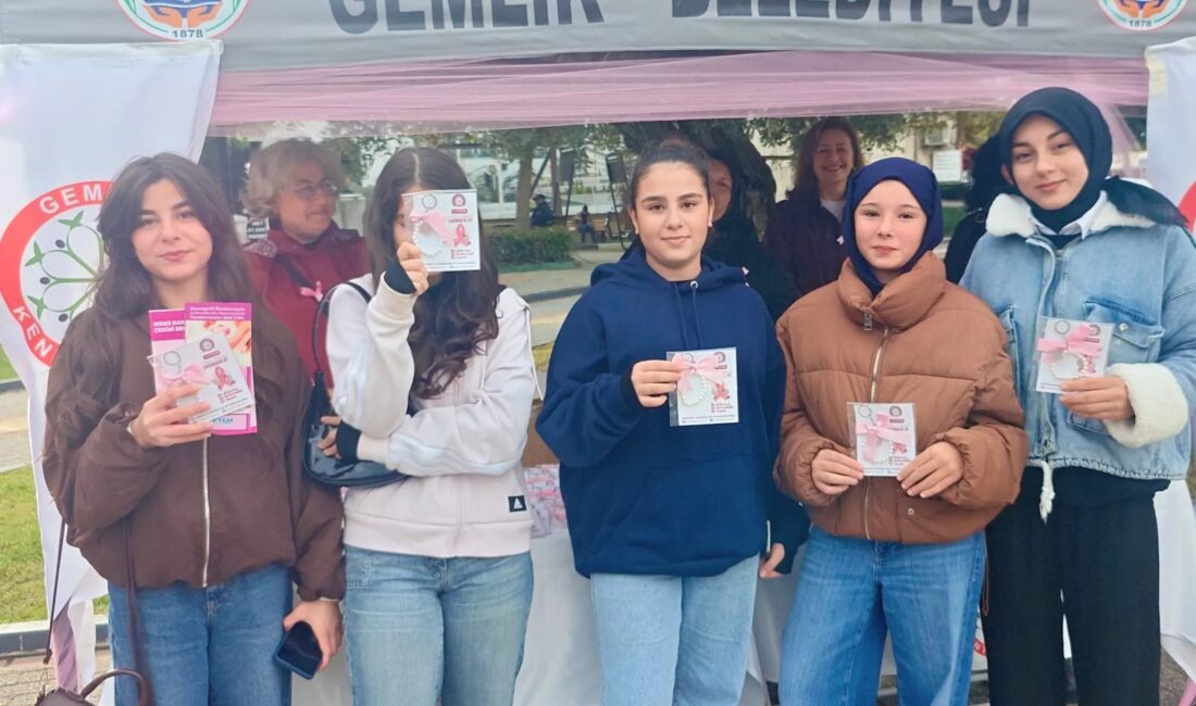 Gemlik'te meme kanseri farkındalık etkinliği, erken teşhisin önemine dikkat çekerek