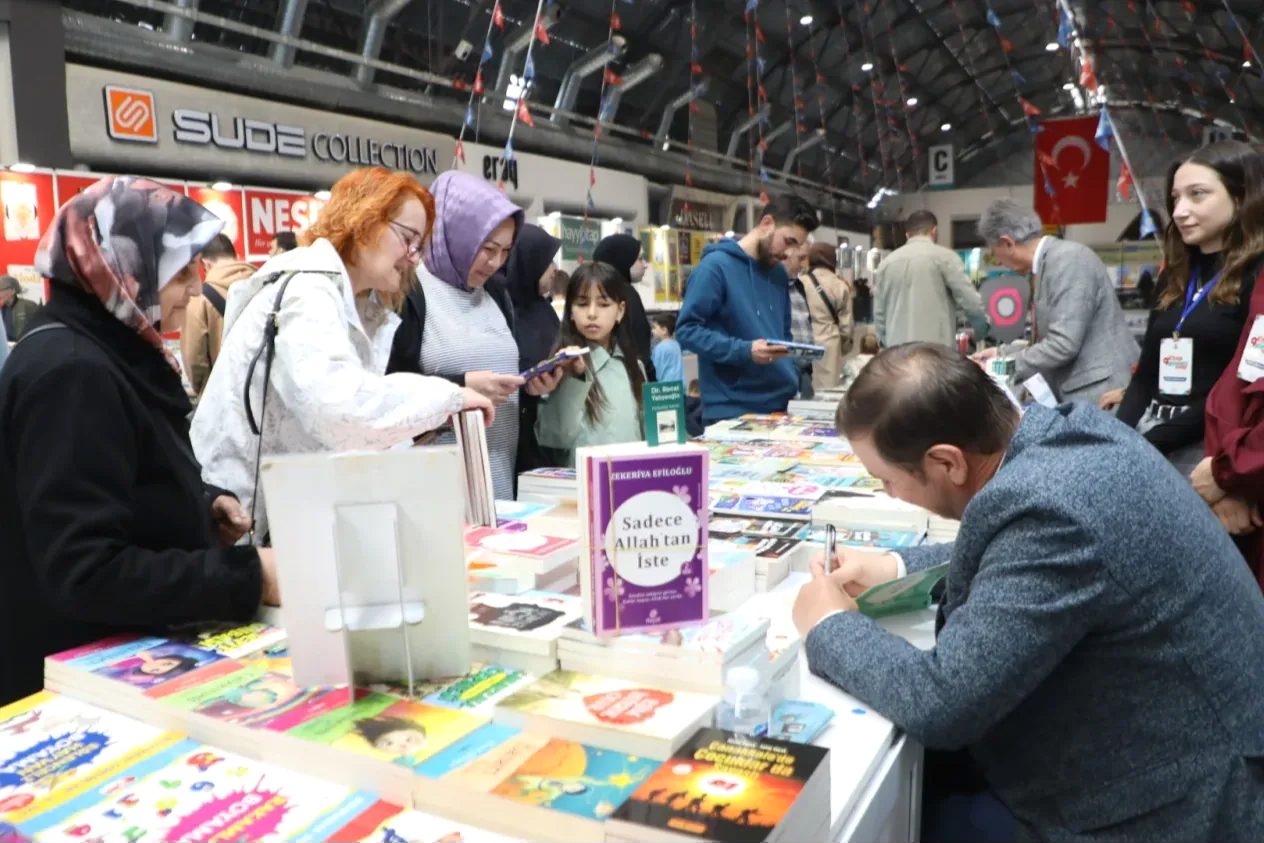 İnegöl Kitap Günleri, 30 Ekim’de kitapseverleri yazarlar, söyleşiler ve çeşitli