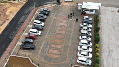 İnegöl’de 32 araç kapasiteli yeni otopark hizmete açıldı. Otoparkın konumu,
