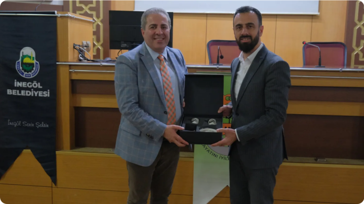 İnegöl'de Aile Okulu Semineri Gerçekleşti