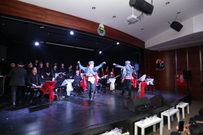 İnegöl’de Cumhuriyet Coşkusu Konserle Yaşandı