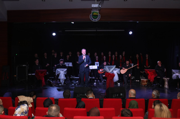 İnegöl’de Cumhuriyet Coşkusu Konserle Yaşandı