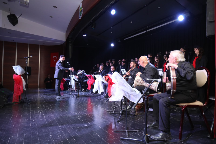 İnegöl’de Cumhuriyet Coşkusu Konserle Yaşandı