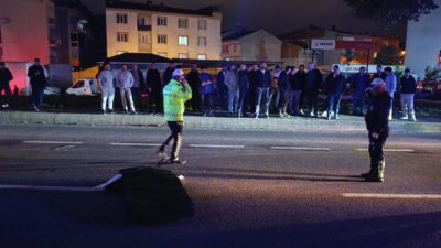 İnegöl’de otomobilin çarptığı yaya yaşamını yitirdi. Kazanın ayrıntıları ve olayla