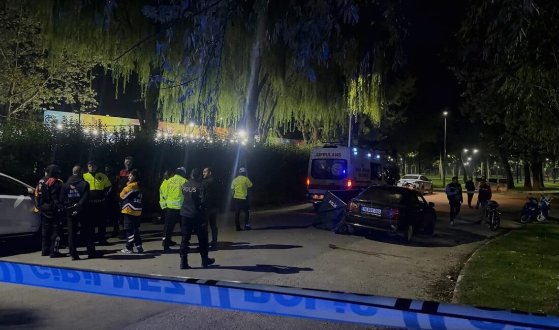İnegöl'de meydana gelen trafik kazasında 19 yaşında genç hayatını kaybetti.