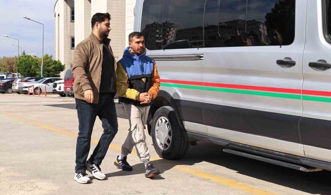 İnegöl'de gerçekleştirilen uyuşturucu operasyonunda 50 gram bonzai ele geçirildi, suçlulara