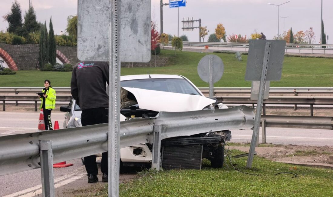 İnegöl’de etkili olan yağış, trafik kazasına yol açtı. Kazanın ayrıntıları