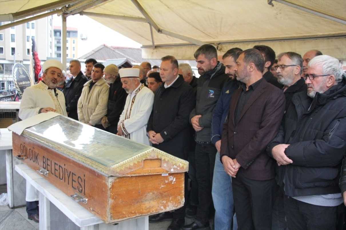 İznik’te yakalanan şüphelinin emniyetteki işlemleri sürüyor. Olayla ilgili soruşturmanın ayrıntılarını