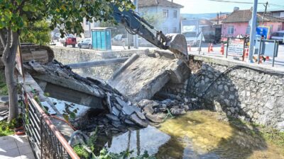 Mudanya Çekrice’de inşa edilen yeni çift şeritli köprü, ulaşımı kolaylaştırarak