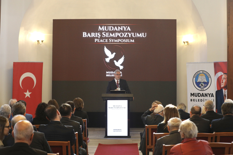 Mudanya’da Barış Sempozyumu Başladı